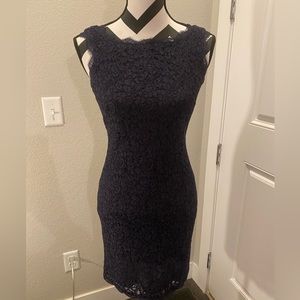 Adrianna Papell navy lace mini size 4